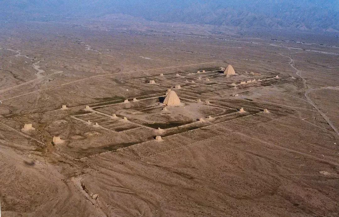 银川一个不一样的西北城市,宁夏银川大西北