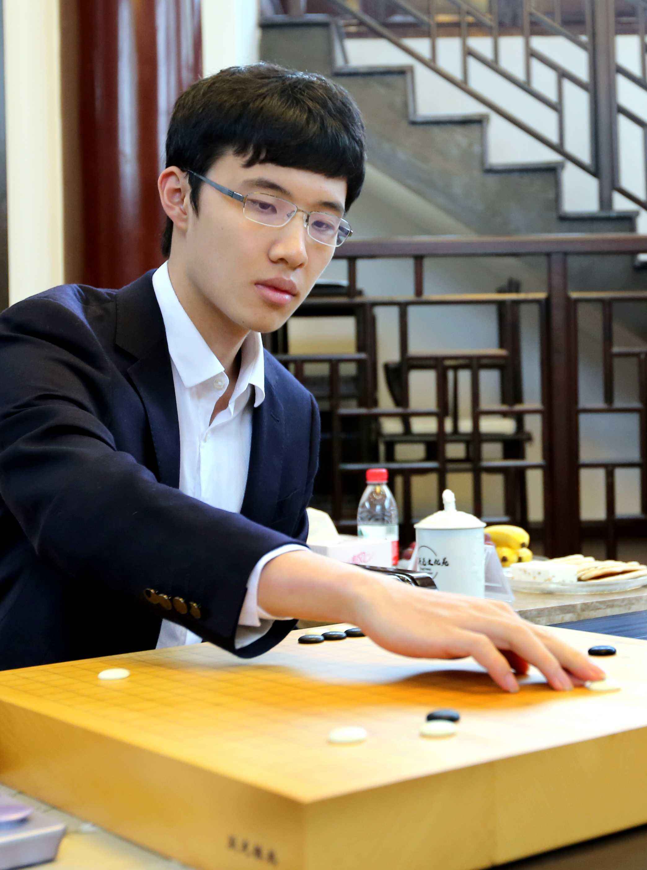 柯洁对朴廷桓围棋名局精解,柯洁围棋连笑