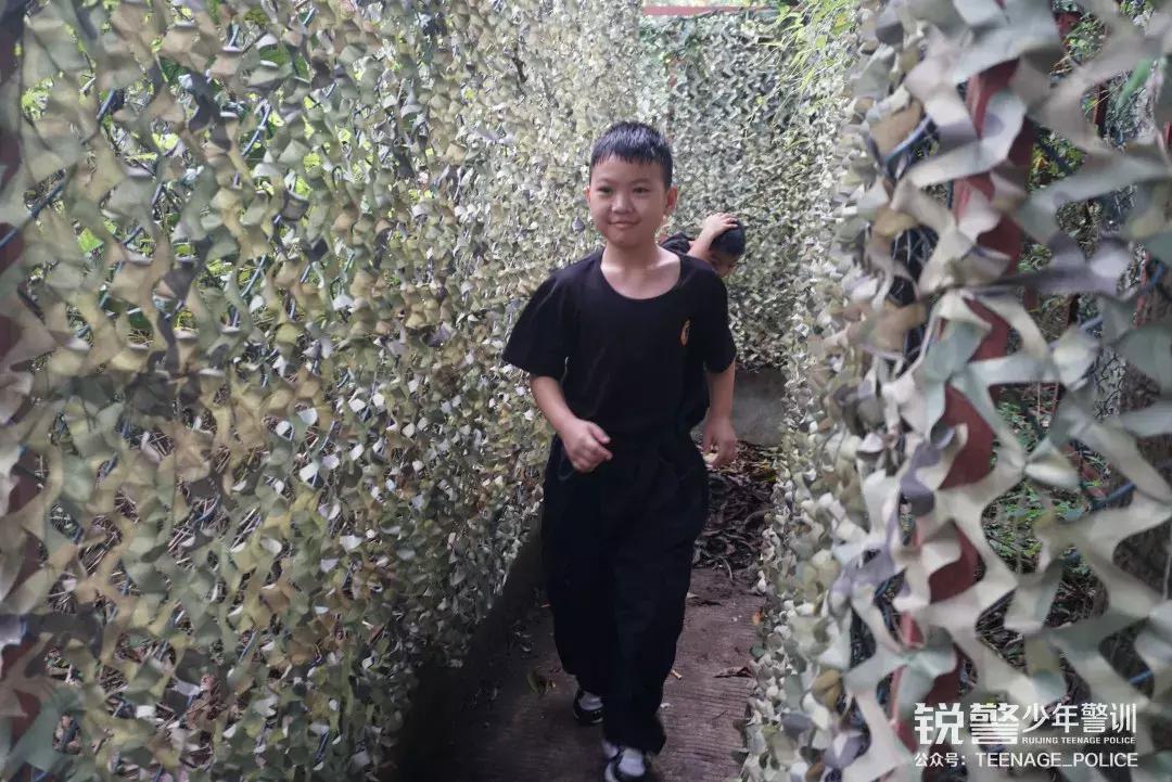 东莞锐警少年警训之南栅小学安全教育活动