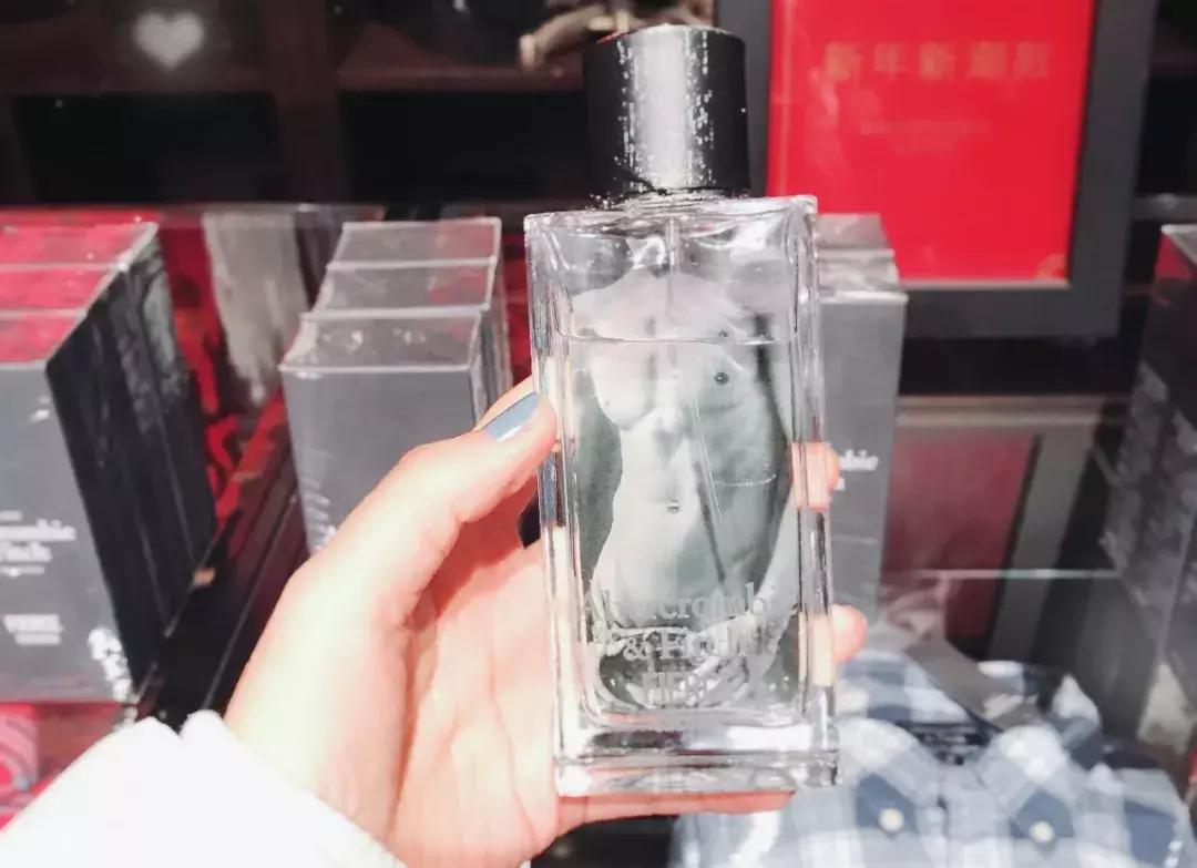 想要国色天“香”的宝贝儿们看过来，这几款是必备的哦！