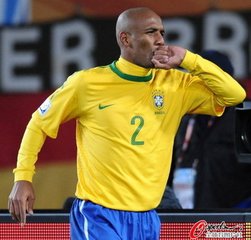 世界杯传奇右后卫卡福,足坛十大十号球衣