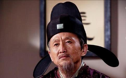 李治死后,太子李显即位,想不到裴炎一句话却让武则天大权独揽!