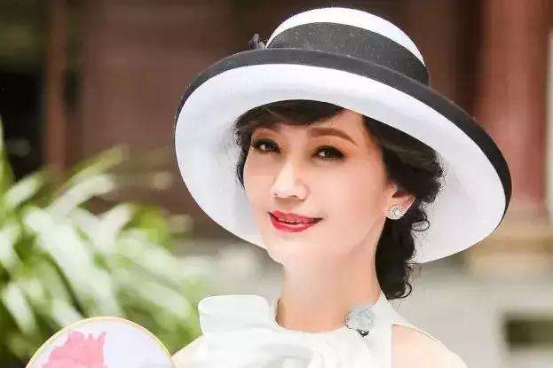 紫霞仙子朱茵七彩祥云,紫霞仙子朱茵