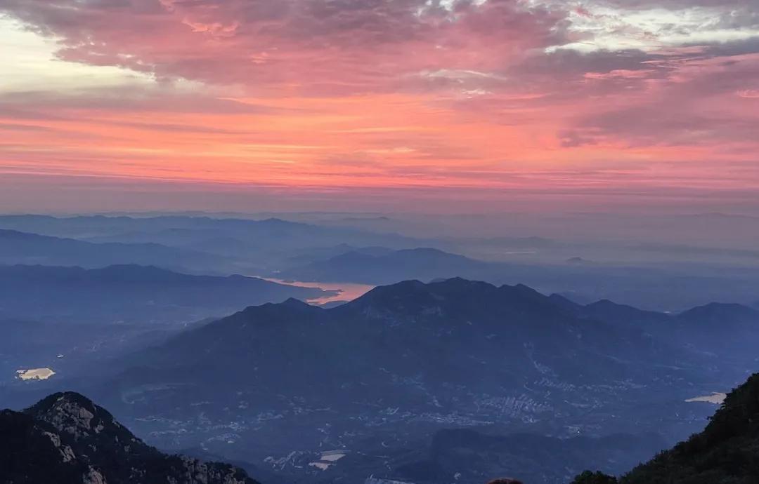 浜斿渤鐙皧涓崕鍦ｅ北,浜斿渤鐙皧涓崕鍦ｅ北鍥剧墖