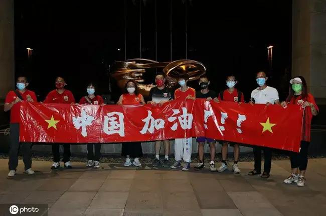 国足将对战澳大利亚首发阵容,国足对澳大利亚阵型