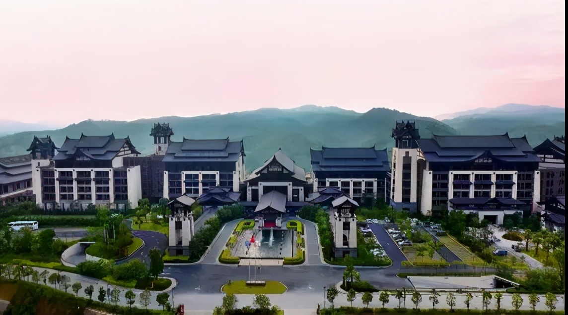 广东自驾旅游泡温泉的地方在哪里,清远佛冈温泉旅游攻略