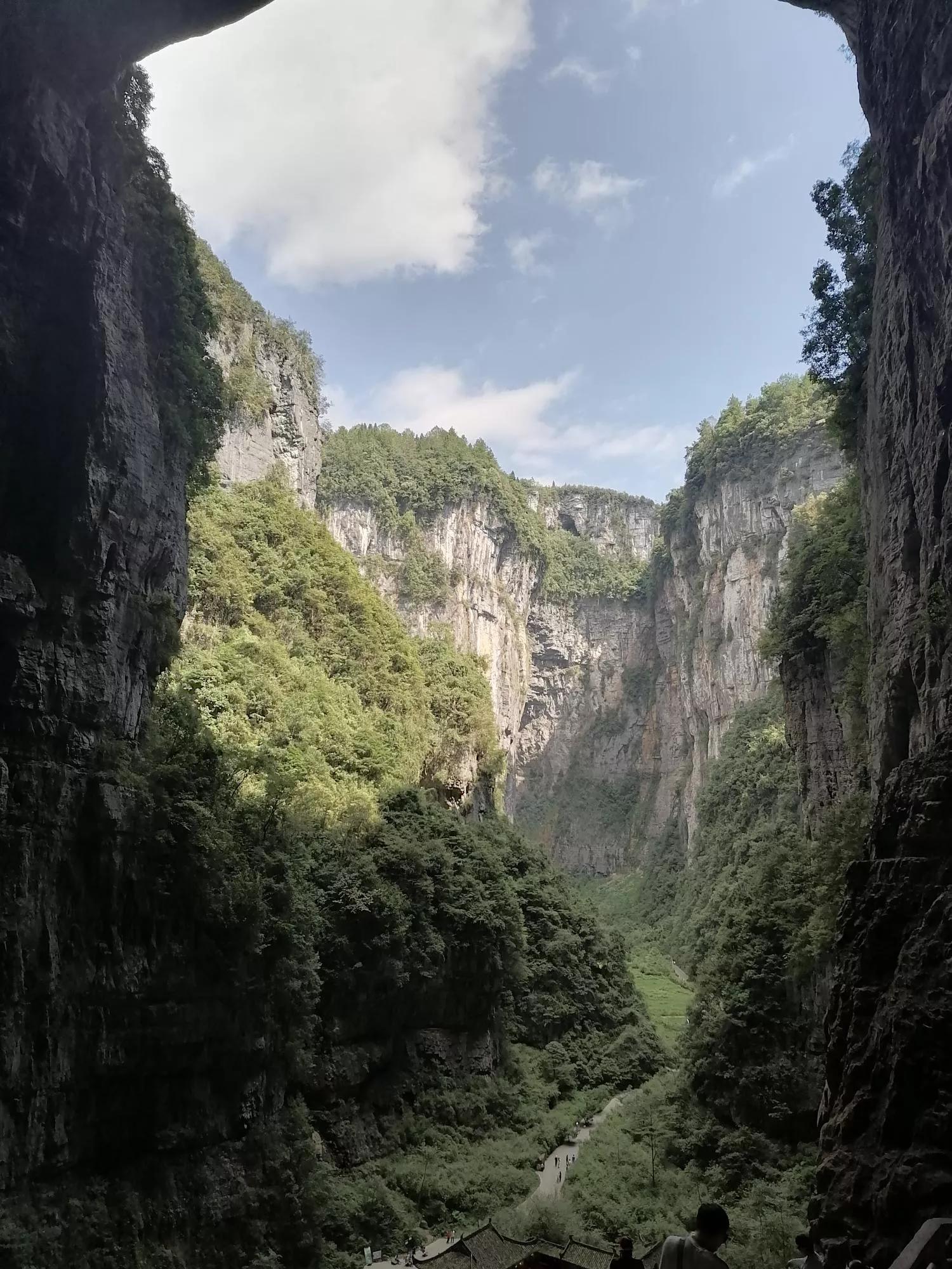 重庆武隆天坑三桥旅游一日游,重庆武隆天坑旅游详细攻略