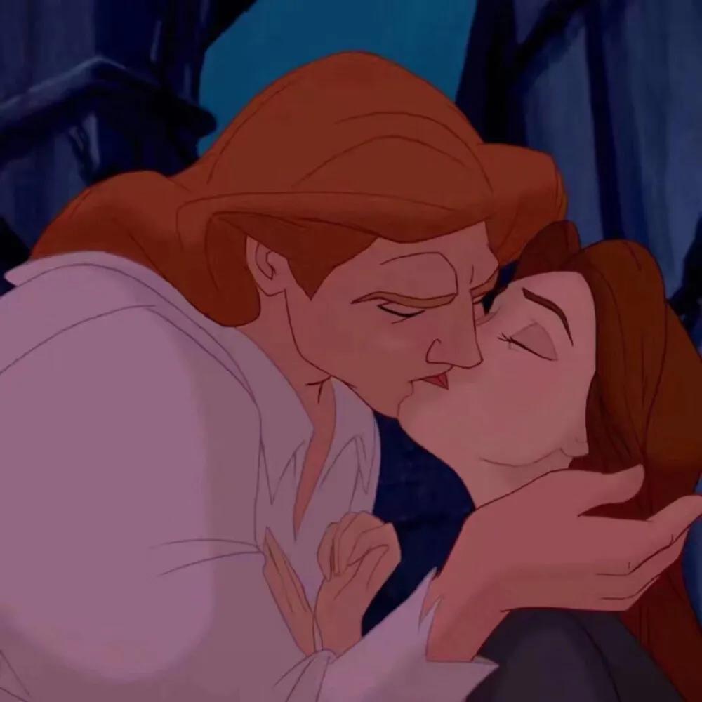 动漫闺蜜头像一左一右霸气,闺蜜两人头像一左一右