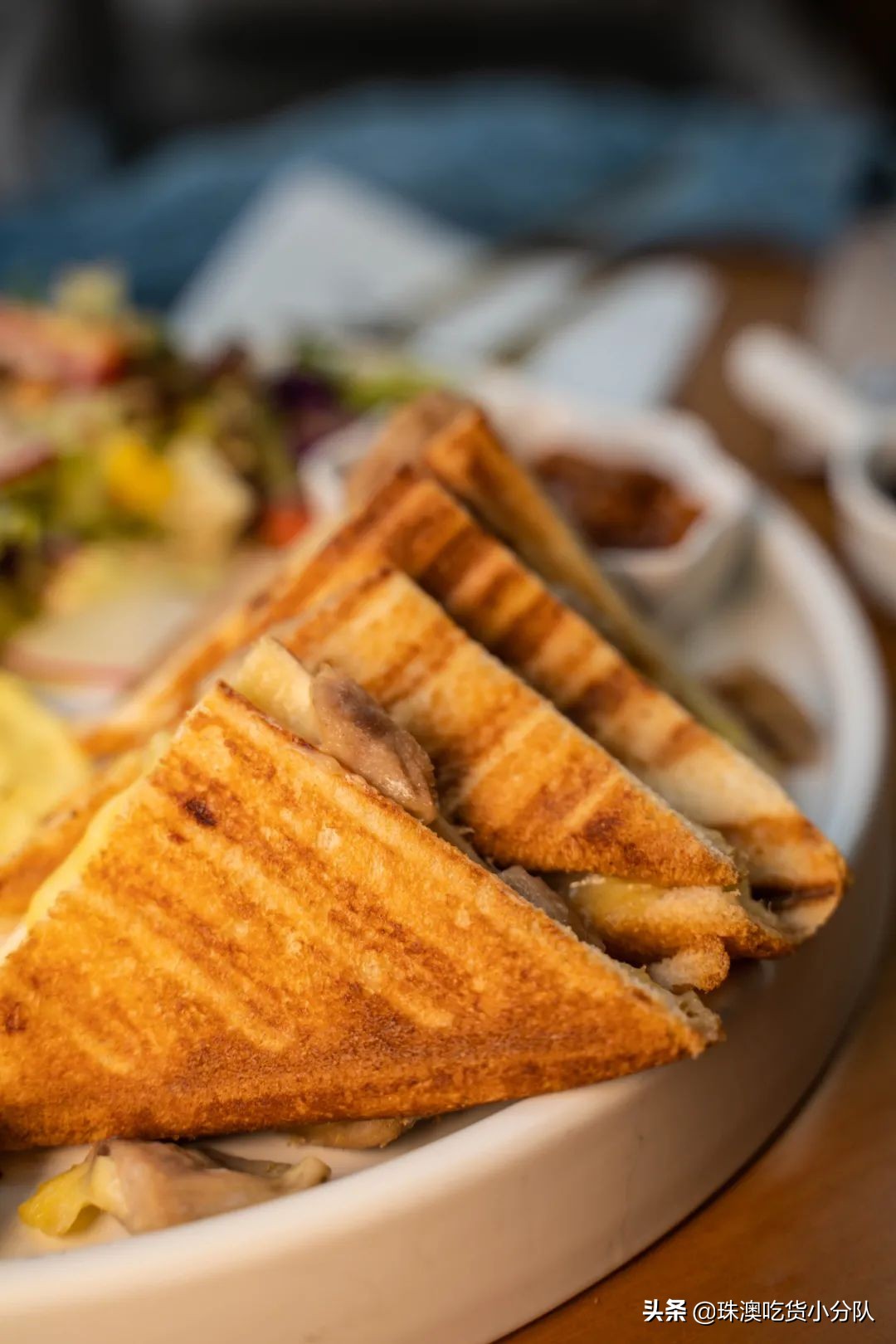 韩国极简工业风咖啡馆,广州韩国ins工业风咖啡店