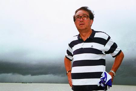 捧红姜文潘虹的谢晋，85岁去世被恶意*谤诽**，83岁遗孀见到人性之恶