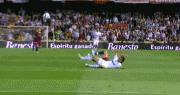 盘点在足球场上的爆笑名场面,盘点足球爆笑失误名场面