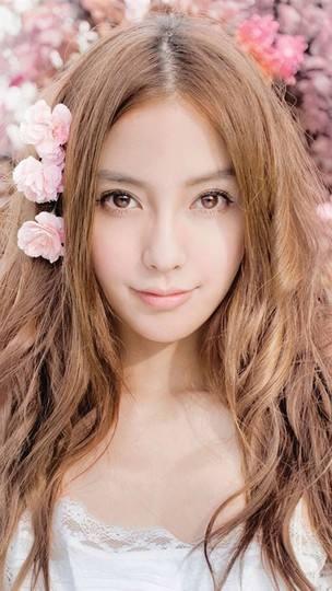 明星卸妆前后对比赵丽颖,明星卸妆前后对比