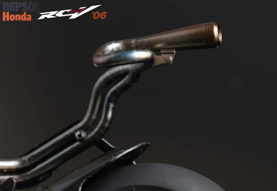 模玩秀：V5神车！田宫1/12HONDARC211v’06BY：铲屎大冰箱