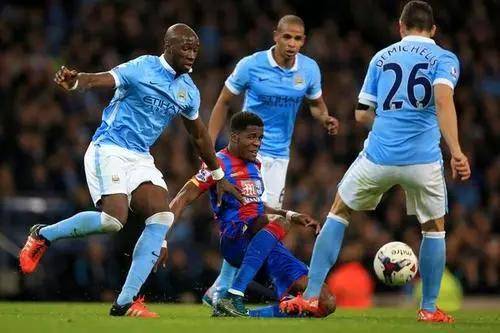 英超联赛纽卡斯尔对热刺,英超纽卡斯尔联vs莱斯特城