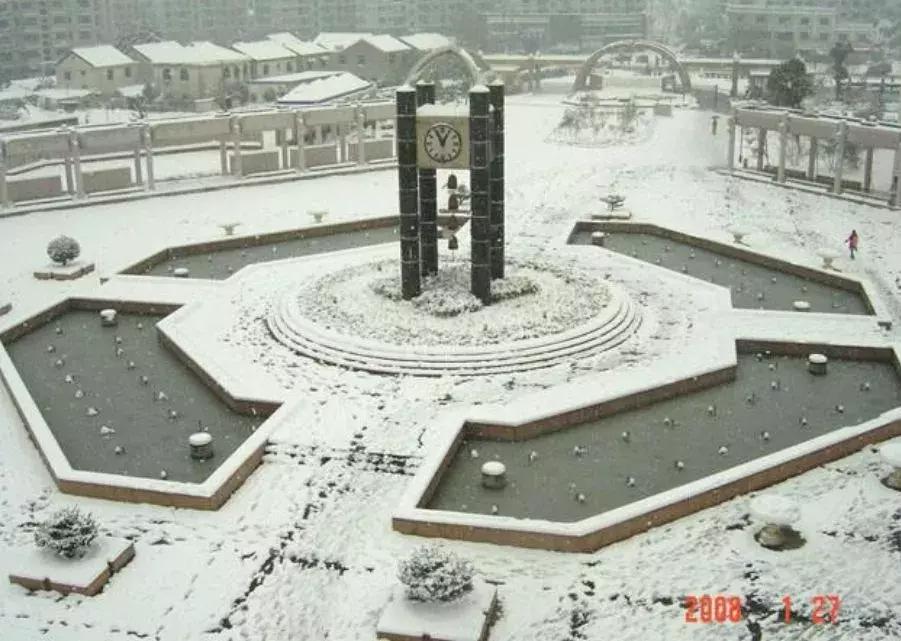 江浦高级中学算不算重点高中,江苏省江浦高级中学在全国出名了