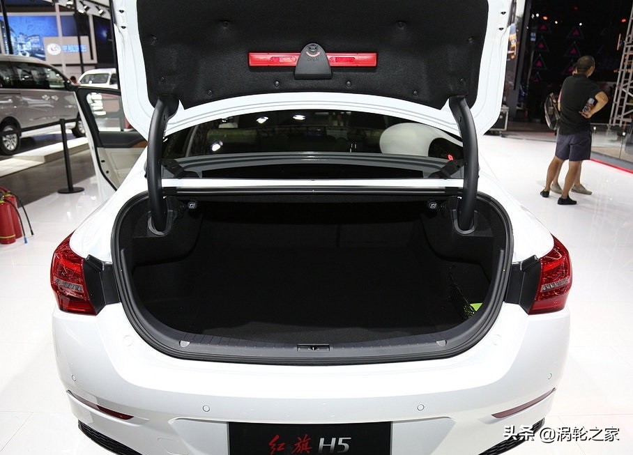 红旗轿车h5优缺点,h5红旗2022款优缺点