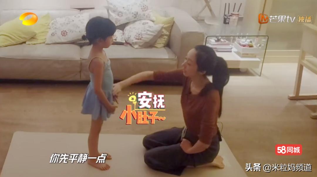 钢琴家郎朗和吉娜弹琴,钢琴家郎朗与吉娜