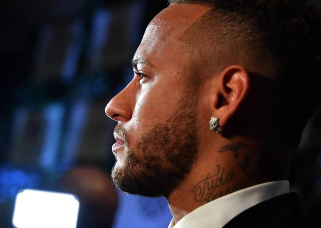 鍐呴┈灏旀渶鍚庣殑缁濆敱,鍐呴┈灏斿澶滄渶鍚庣殑鐑熺伀