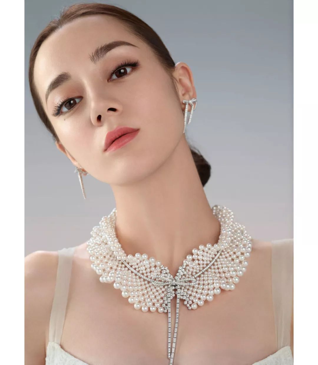 爱马仕不排队,爱马仕和lv哪个值得买