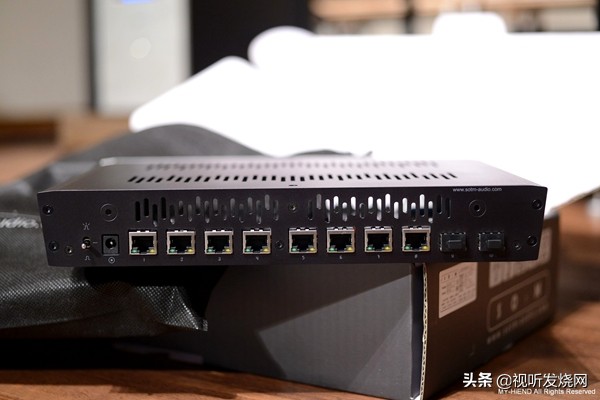直接提升串流音乐的声音：SOtMsNH-10G网络交换器