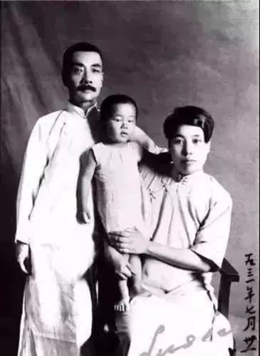 十位称为先生的女性,中国被尊称为先生的十位女性图片