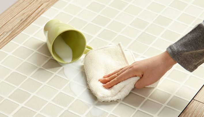 装修时窗户贴的广告胶怎么清理,墙上广告胶怎么清理干净