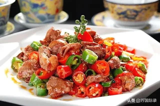 大厨炒菜怎样做到又香又脆,大厨不愿公开的6个做菜秘诀