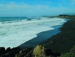 钦州麻蓝岛和情人岛哪个更好,钦州的旅游岛