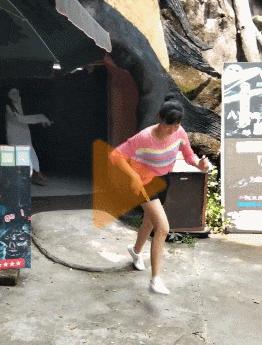 搞笑gif开心一刻满满的正能量,搞笑gif开心每一天