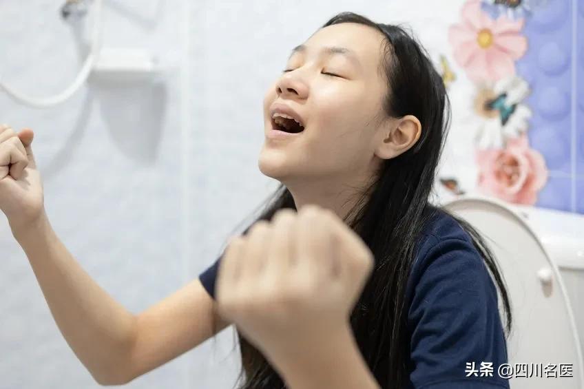 早晨一分钟快速排便方法,1分钟排便高效方法