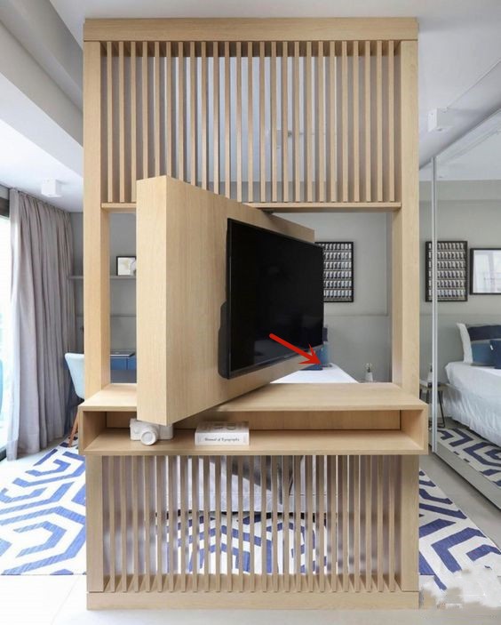 卧室和客厅都装了电视，我选择这种隔断，可旋转直接能两用