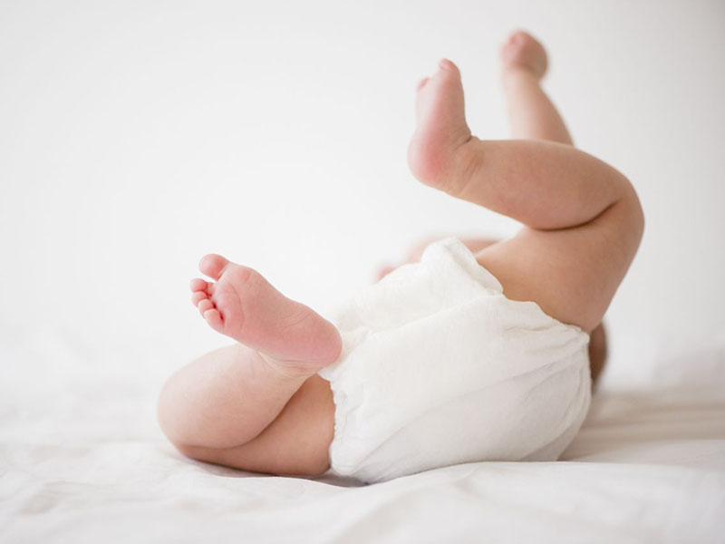 宝宝几天不大便是攒肚还是便秘,宝宝几天不拉粑粑就一定是便秘吗