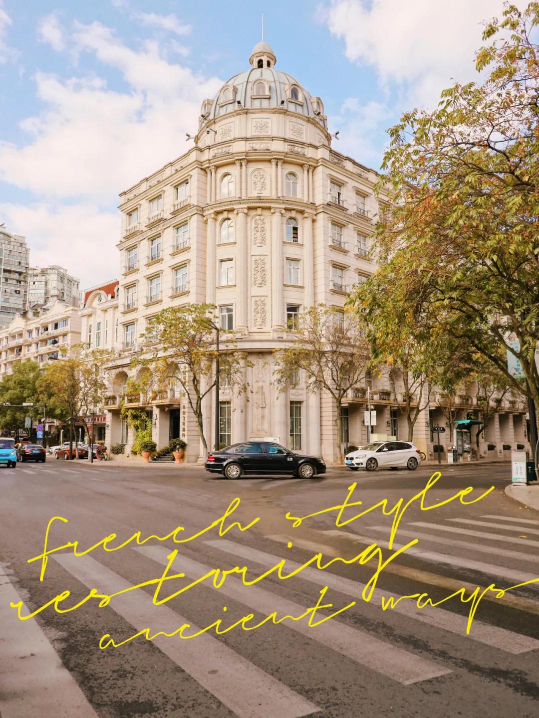 每天要喝掉两杯奶茶,每天要喝2000ml咖啡