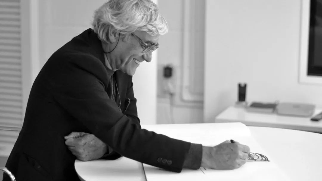 vr虚拟全景体验设备,vr游览世界美景