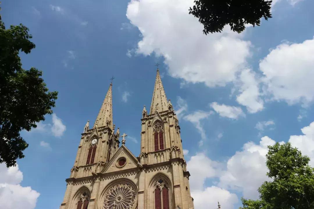 上海和广州哪个适合旅游,广州去上海旅游最佳攻略3天