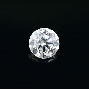 钻戒周生生好还是周大福好,周大福和周生生的钻戒哪个好