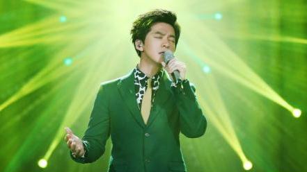 2002年,李健在水木年华最红时突然退出,卢庚戌为此失眠了一个月