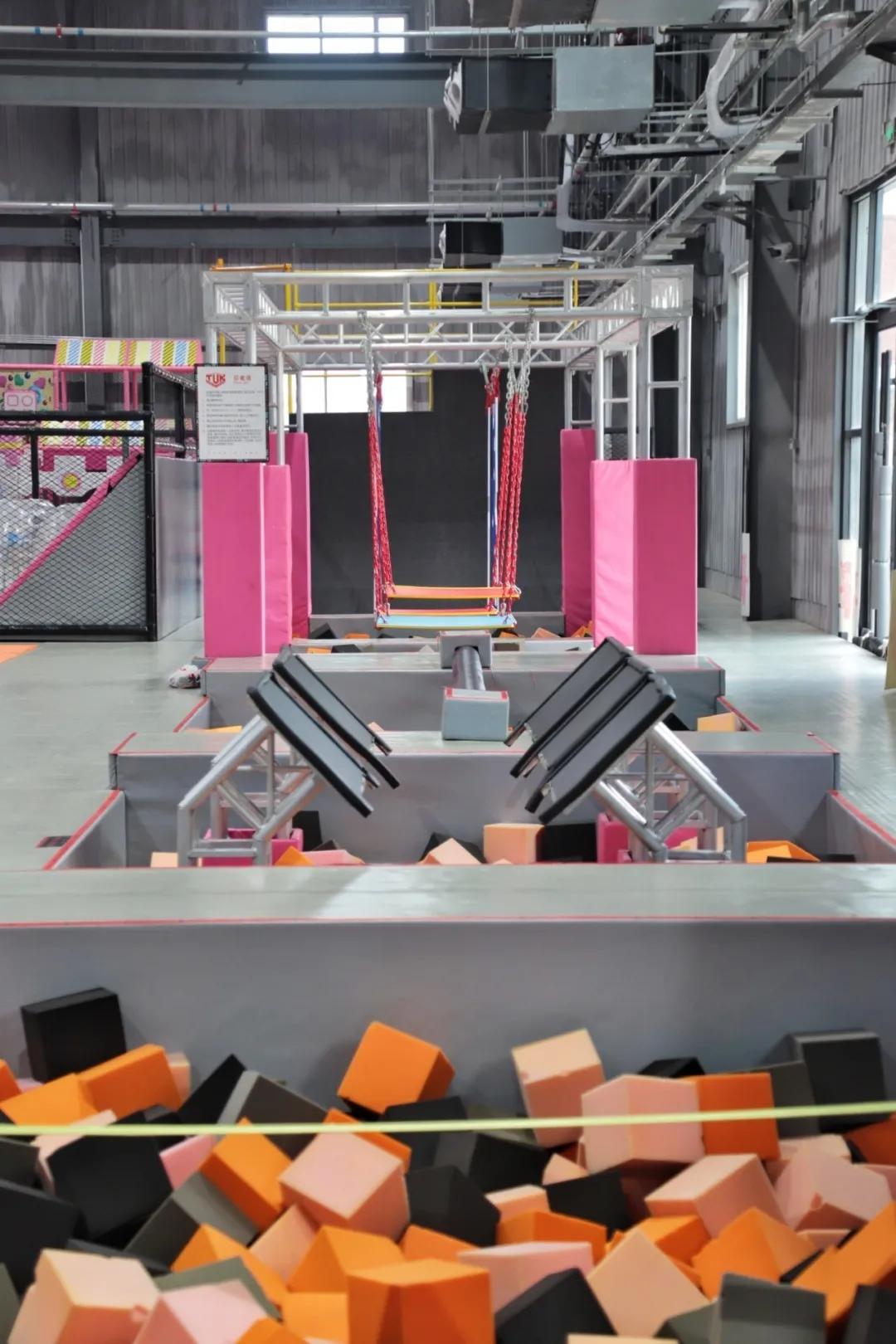 比蹦迪更刺激的项目,比蹦迪更刺激的蹦极