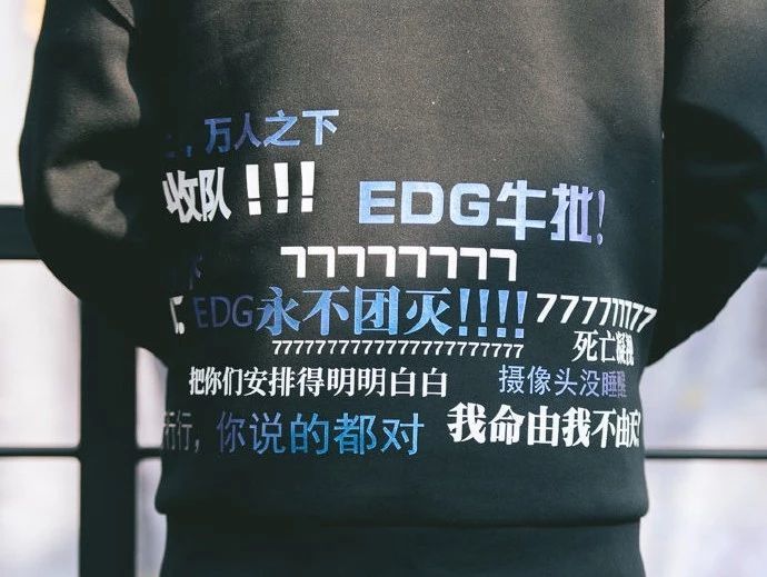 李宁又火了,李宁最近联名款