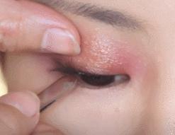 新手也能快速画好的日常眼妆,眼妆教程手把手教你画眼妆