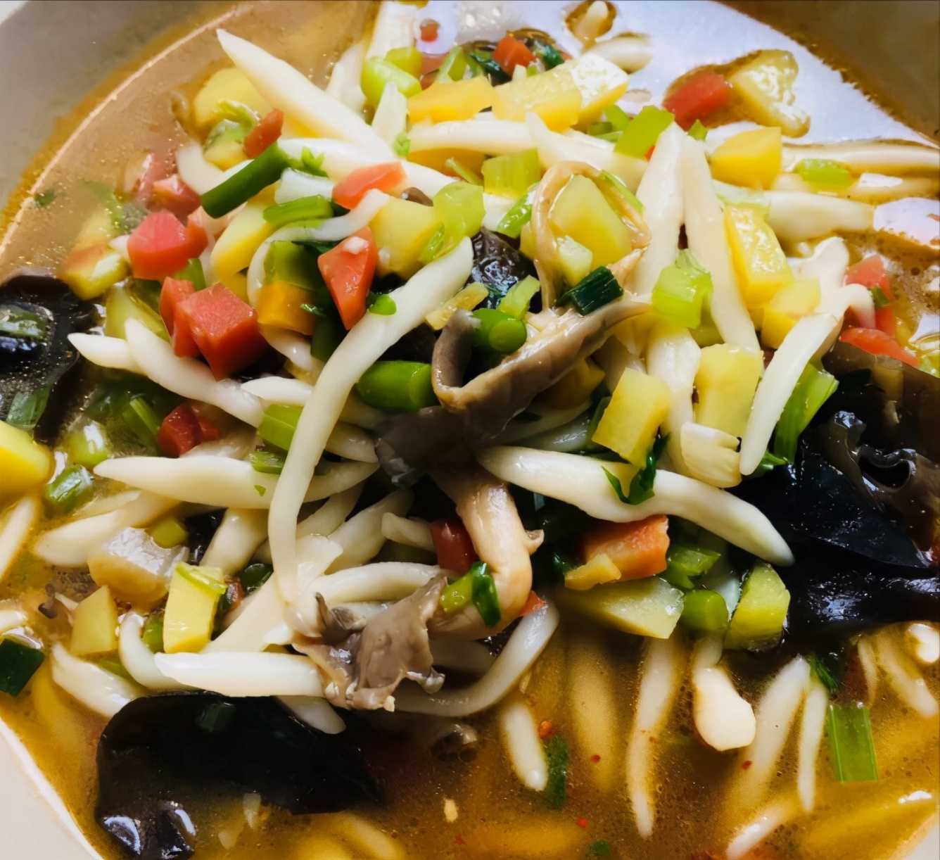 剪刀面用不用醒面,剪刀面是用开水和面吗