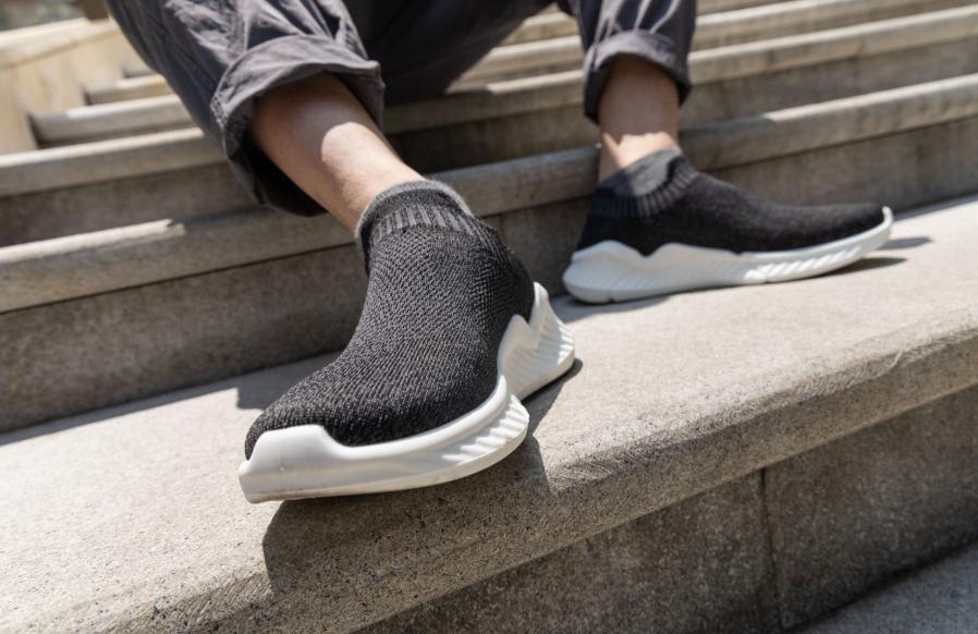 斯凯奇跑步鞋男款推荐,品牌休闲运动鞋99