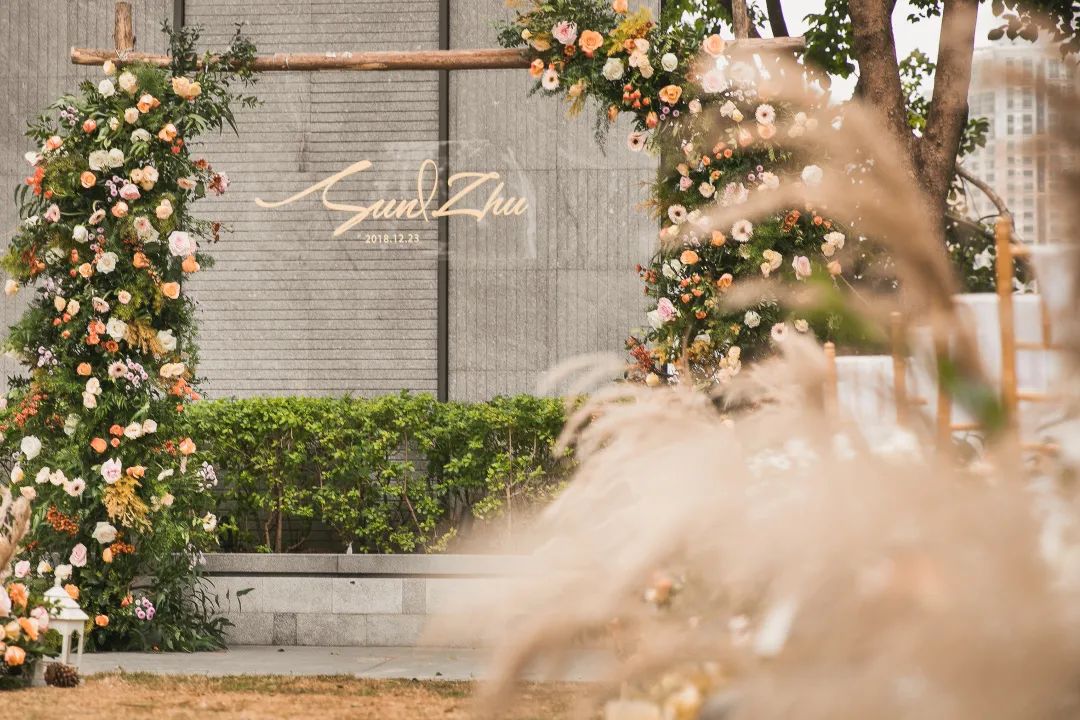 浪漫奢华草坪花园婚礼,充满爱意的婚礼