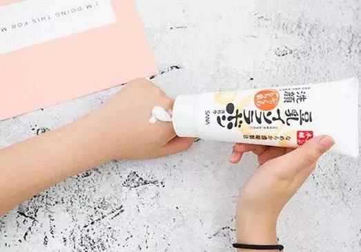 豆乳洗面奶,洗出好皮肤