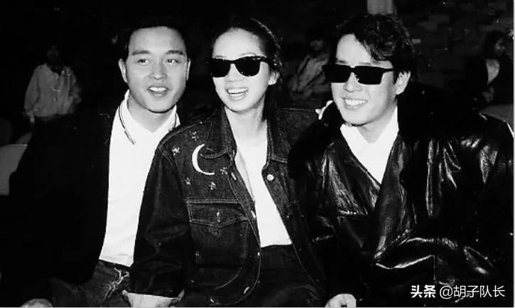 华东水灾义演的豪门夜宴,豪门夜宴华东水灾抱孩子唱歌