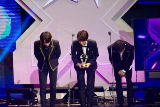 尖叫之夜tfboys取消了吗,尖叫之夜全程回放tfboys