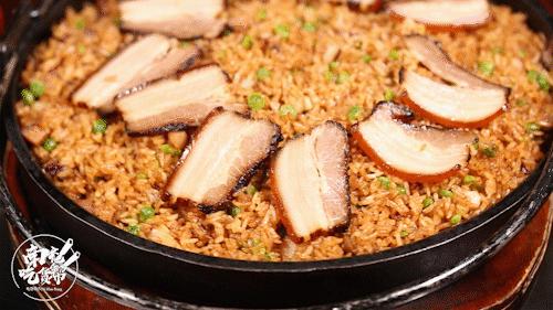 请客还不晓得去哪儿哇？听说天来豪庭旁8年老店酒楼6折啦