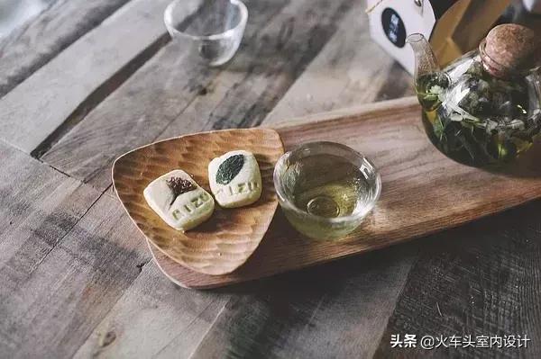 她放弃了总监职位后续,她辞去总监回家扶贫全集