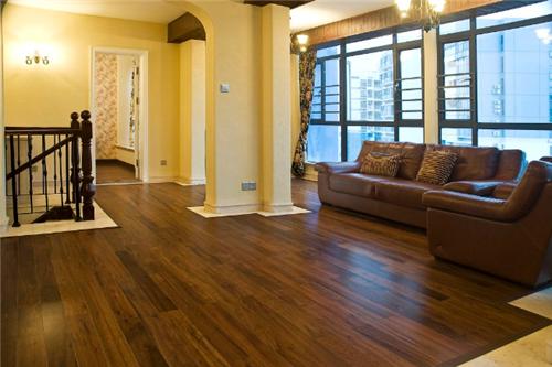 洗地板用什么洗比较干净清洗木地板要注意什么