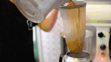 香港丝袜奶茶被那么多人喜欢,香港奶茶为什么叫丝袜奶茶